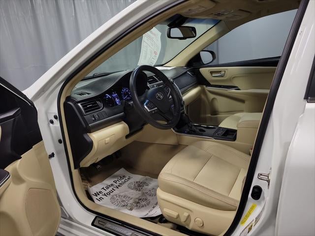 2017 Toyota Camry Hybrid XLE