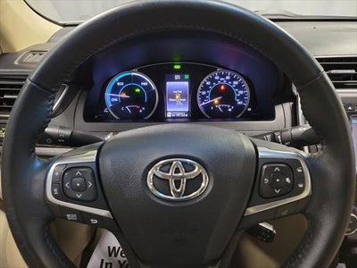 2017 Toyota Camry Hybrid XLE