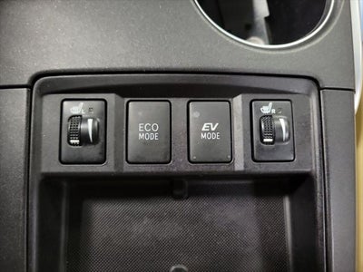 2017 Toyota Camry Hybrid XLE