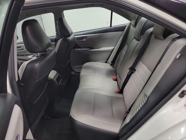 2015 Toyota Camry Hybrid SE