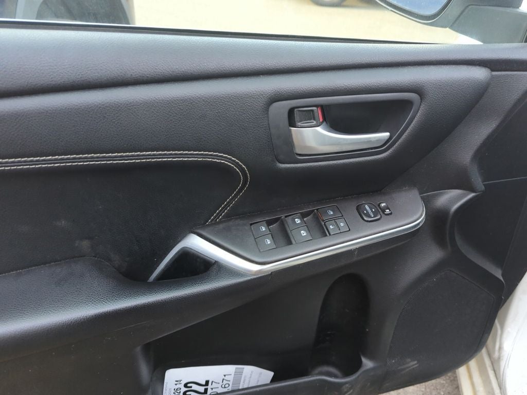 2017 Toyota Camry XLE