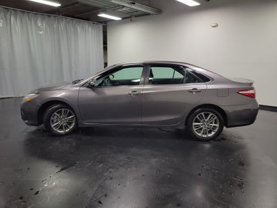 2016 Toyota Camry SE
