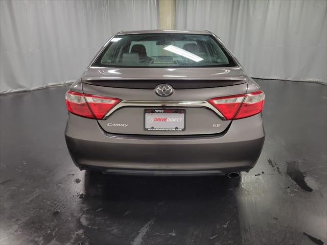 2016 Toyota Camry SE