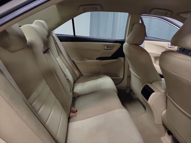 2017 Toyota Camry LE