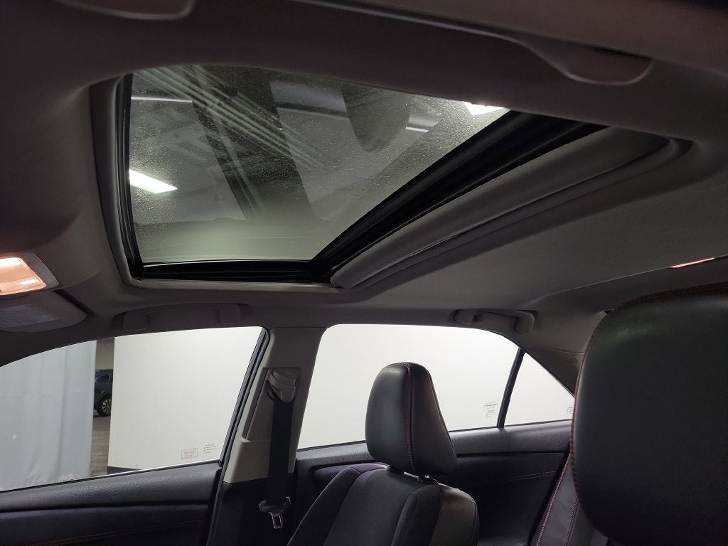 2016 Toyota Camry XSE