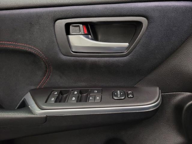 2016 Toyota Camry XSE