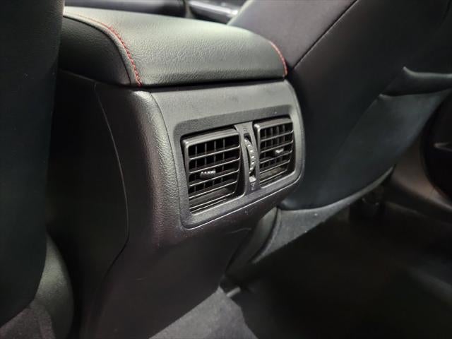 2016 Toyota Camry XSE