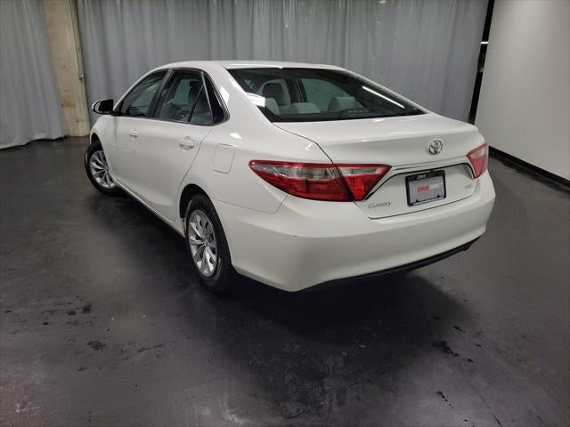 2016 Toyota Camry LE