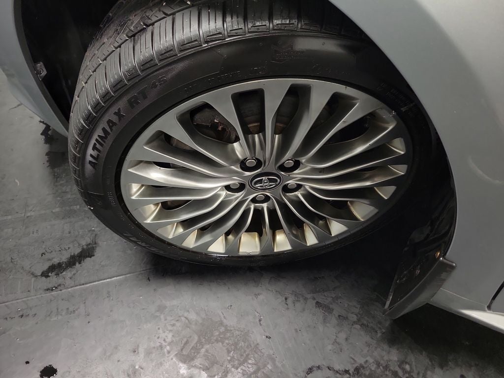 2018 Toyota Avalon Limited