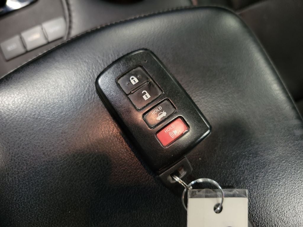 2016 Toyota Avalon Limited