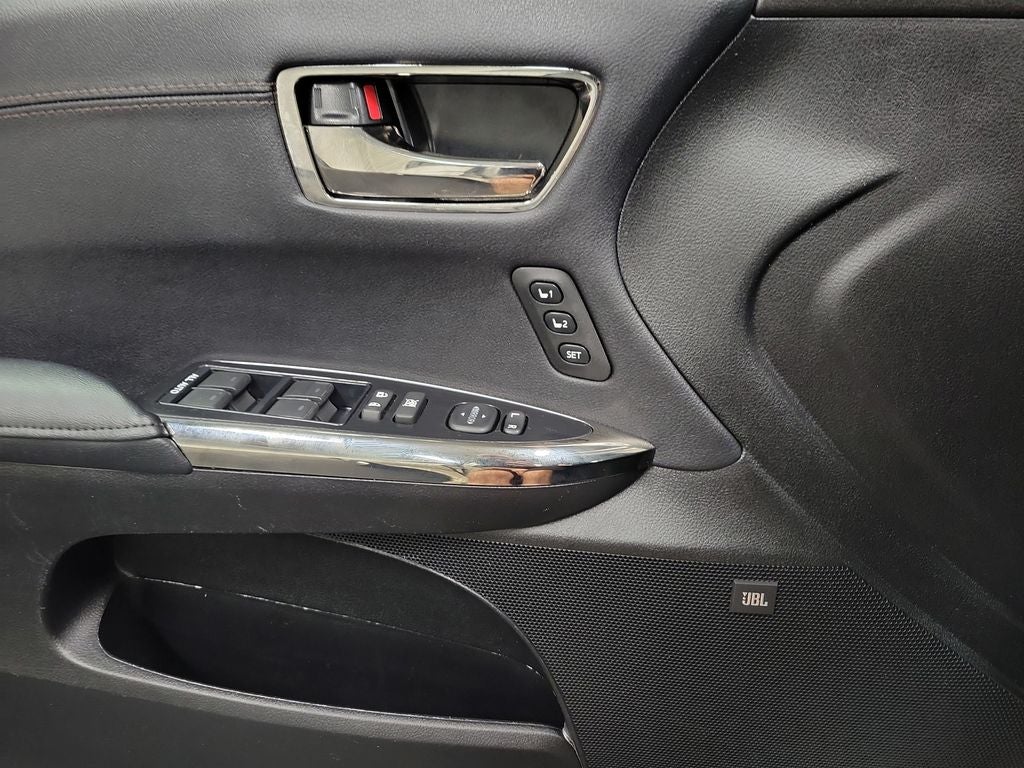 2016 Toyota Avalon Limited