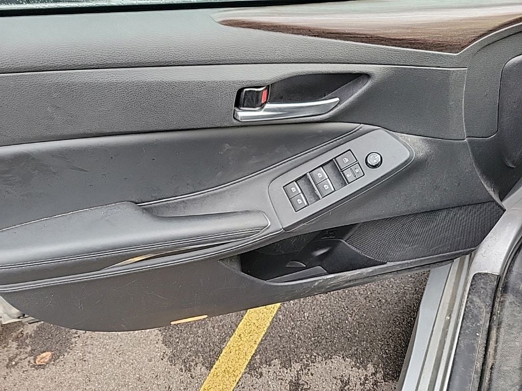 2019 Toyota Avalon XLE