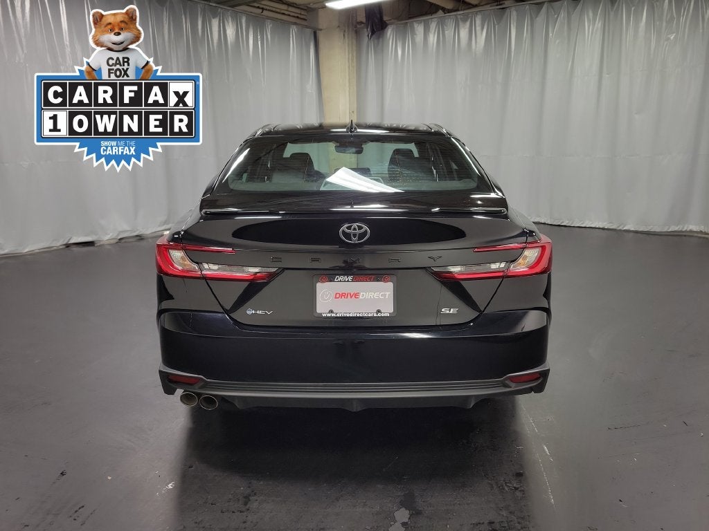 2025 Toyota Camry SE