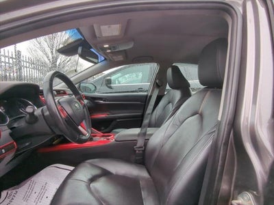 2020 Toyota Camry Hybrid XLE