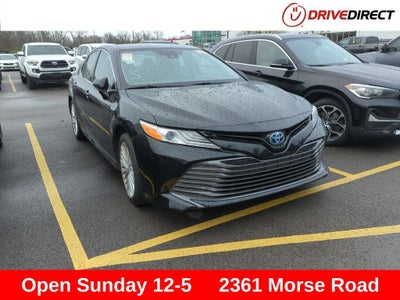 2020 Toyota Camry Hybrid XLE