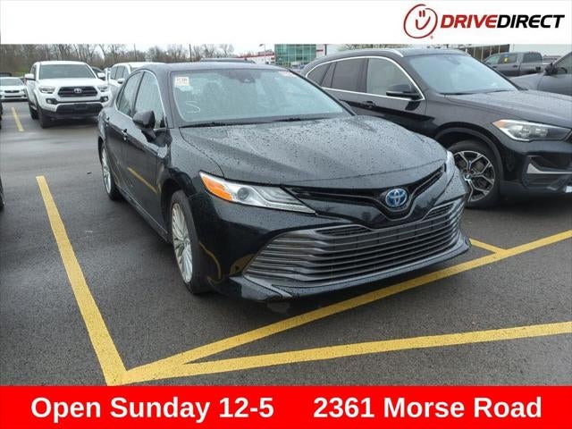 2020 Toyota Camry Hybrid XLE