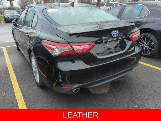 2020 Toyota Camry Hybrid XLE