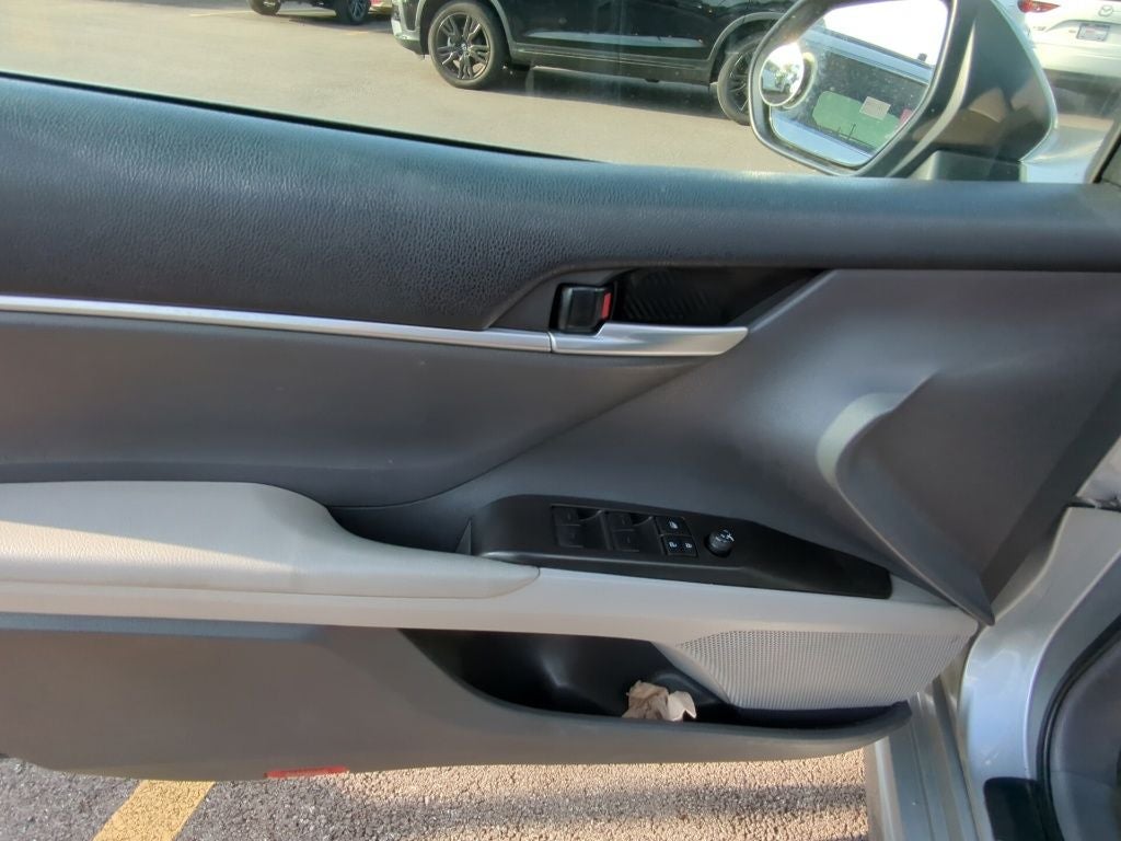 2024 Toyota Camry Hybrid SE