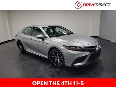 2024 Toyota Camry Hybrid SE