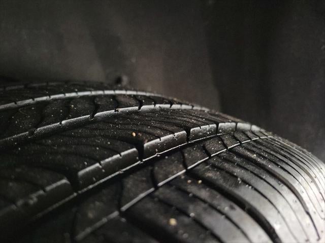 2022 Toyota Camry Hybrid SE