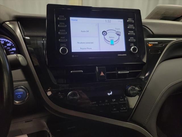 2022 Toyota Camry Hybrid SE