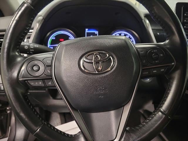 2022 Toyota Camry Hybrid SE