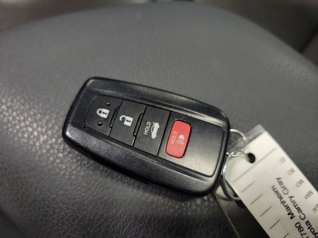 2023 Toyota Camry Hybrid LE