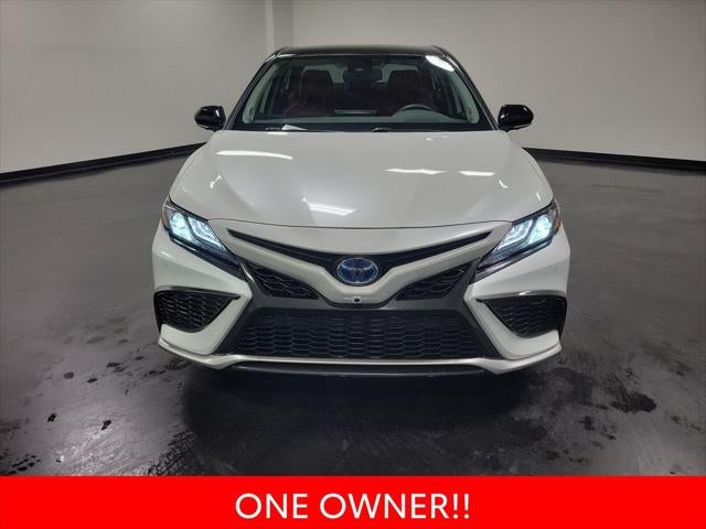 2022 Toyota Camry Hybrid XSE