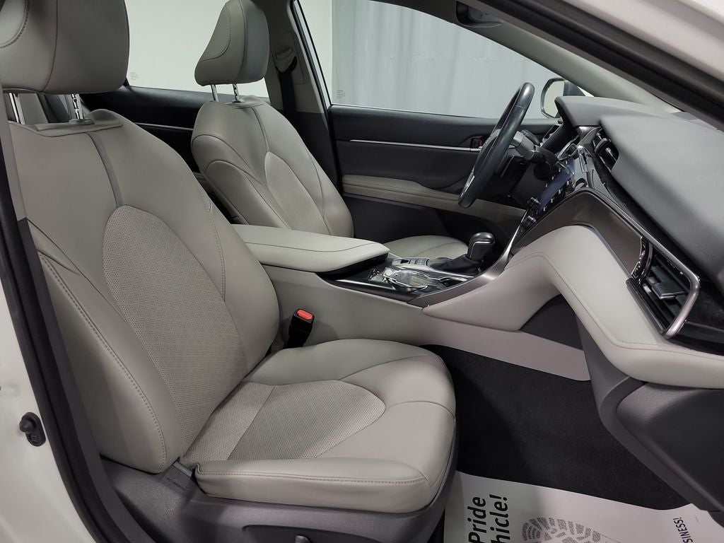 2020 Toyota Camry XSE