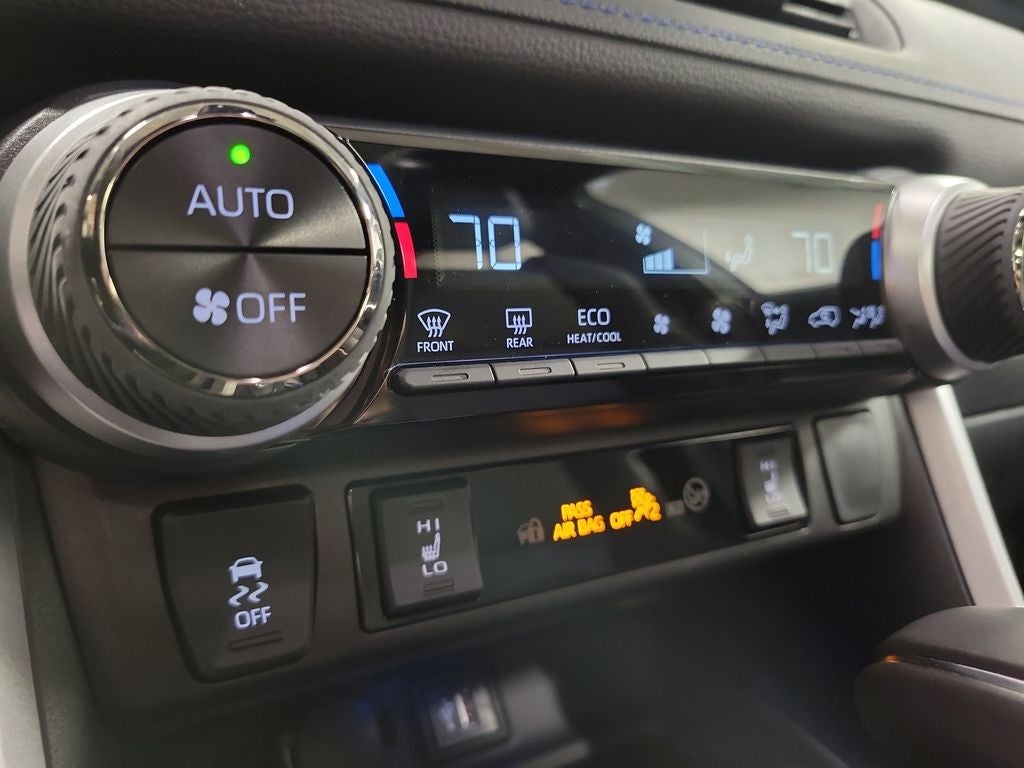 2025 Toyota RAV4 Hybrid XSE