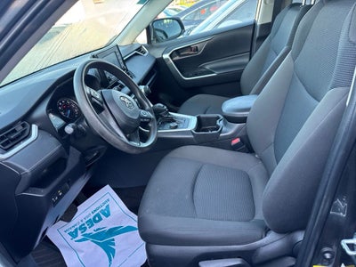 2022 Toyota RAV4 Hybrid LE