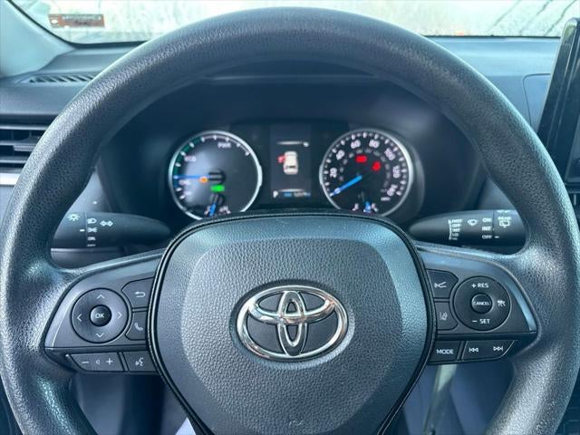 2022 Toyota RAV4 Hybrid LE