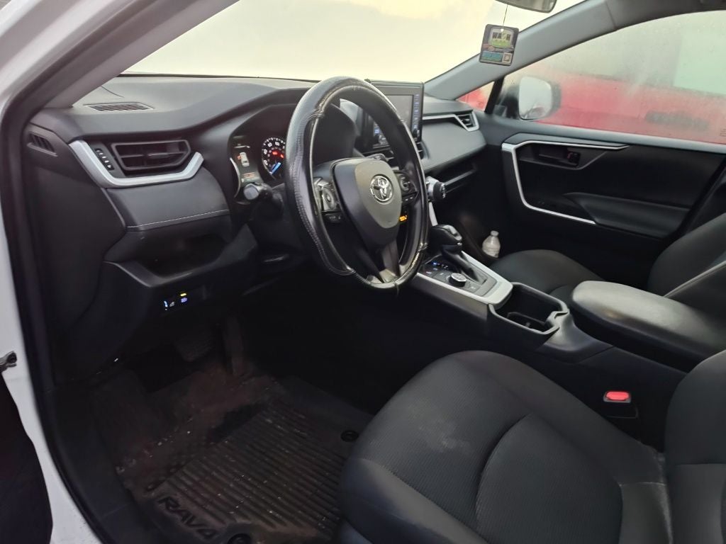 2022 Toyota RAV4 Hybrid LE