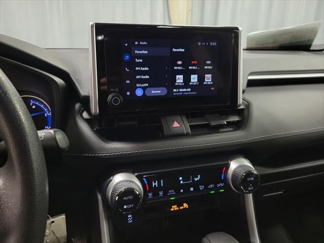 2023 Toyota RAV4 Hybrid LE