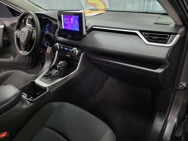 2023 Toyota RAV4 Hybrid LE