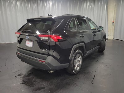 2022 Toyota RAV4 Hybrid XLE