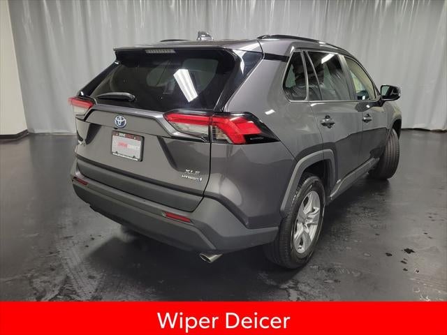2022 Toyota RAV4 Hybrid XLE