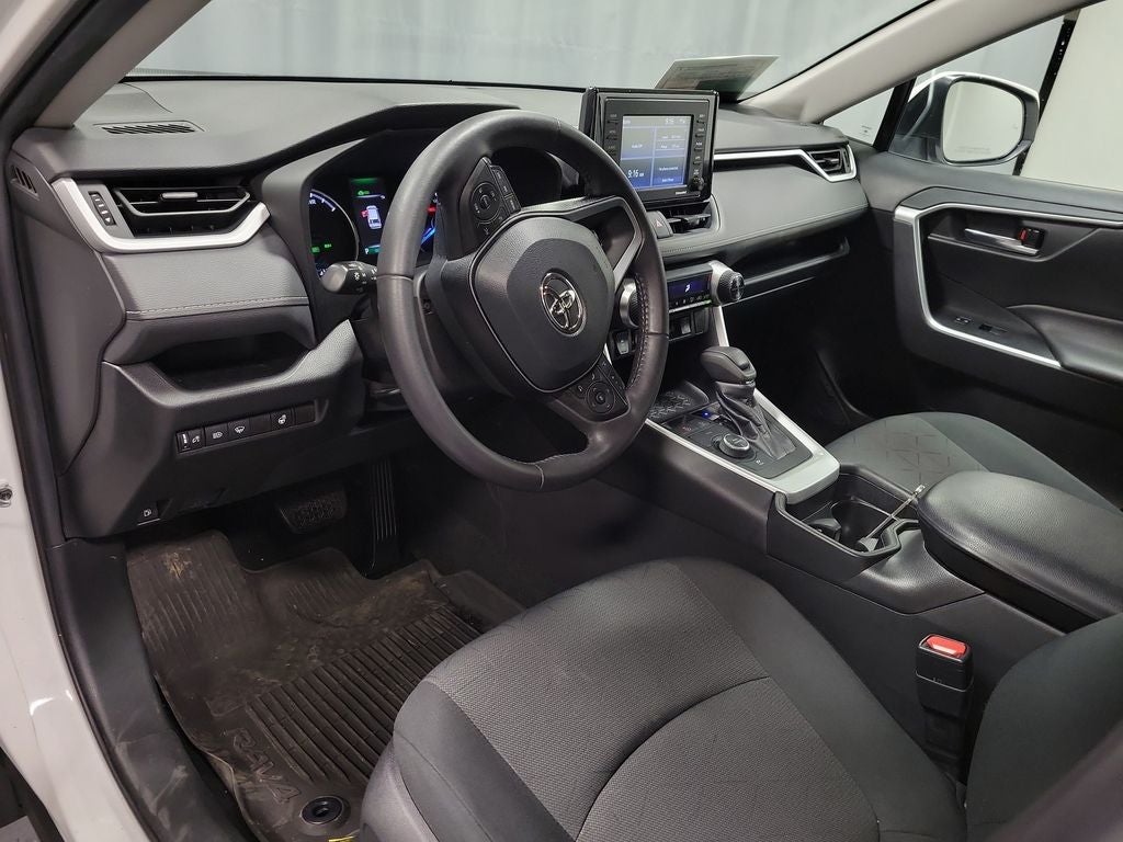 2021 Toyota RAV4 Hybrid XLE