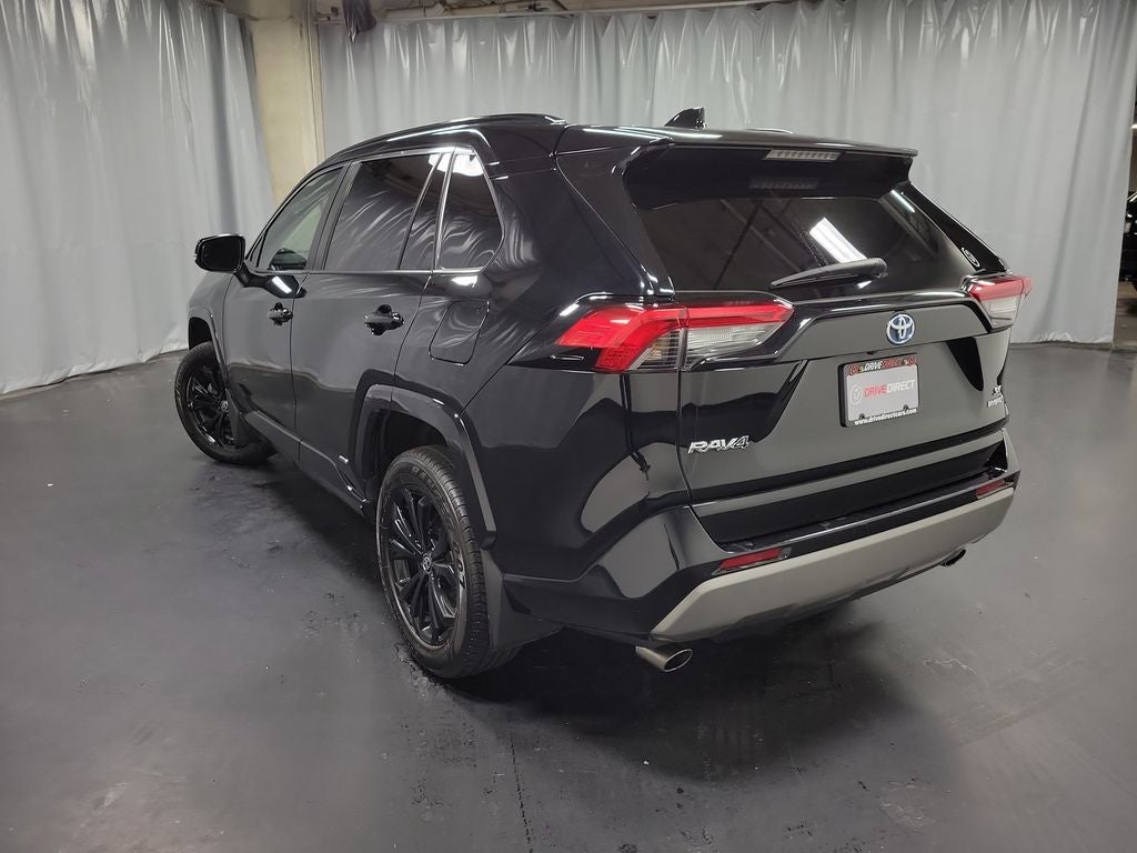 2022 Toyota RAV4 Hybrid SE