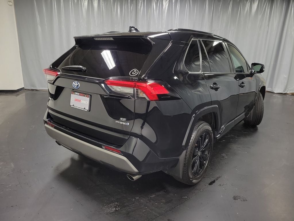 2022 Toyota RAV4 Hybrid SE