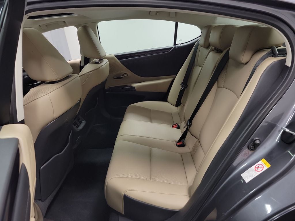 2019 Lexus ES 350