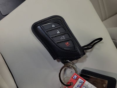 2024 Lexus ES 300h Luxury