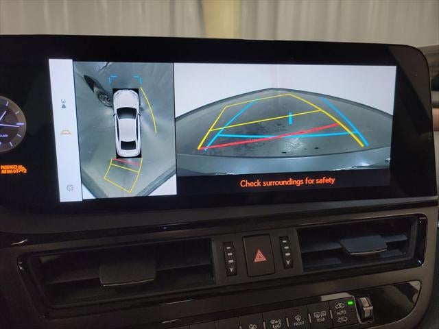 2024 Lexus ES 300h Luxury