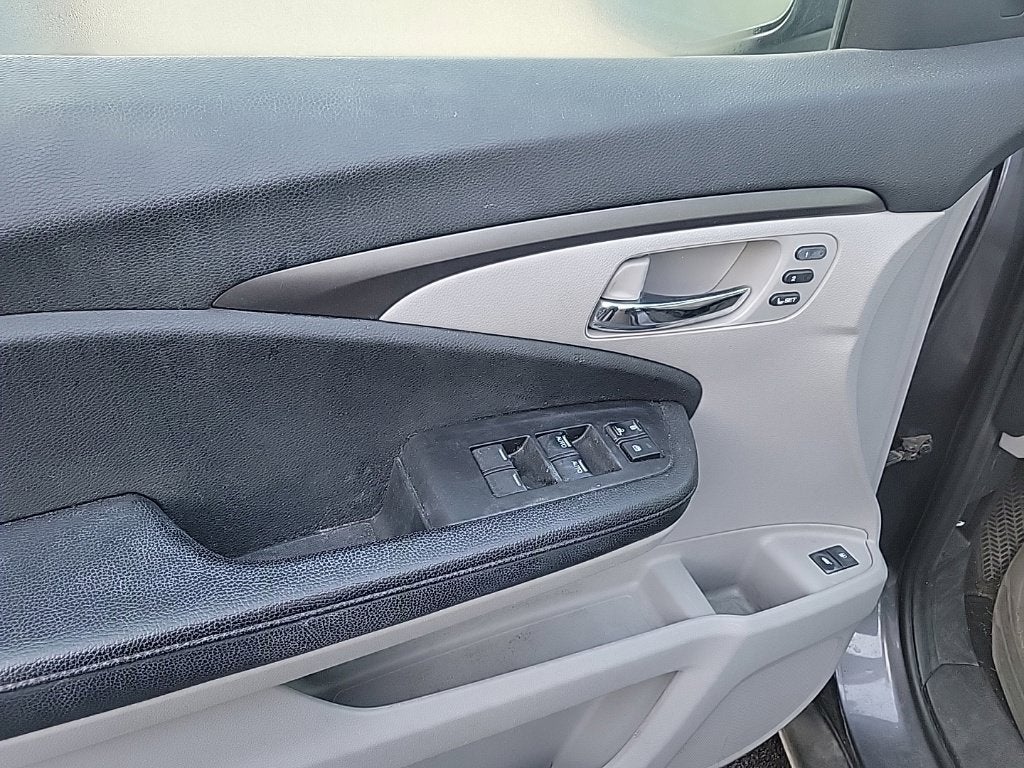 2019 Honda Pilot EX-L w/Navigation and Rear Entertainment System