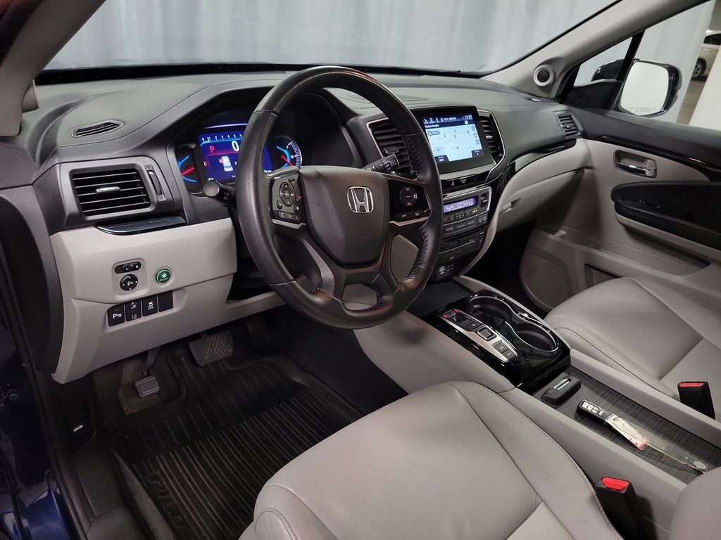 2019 Honda Pilot Touring 8 Passenger