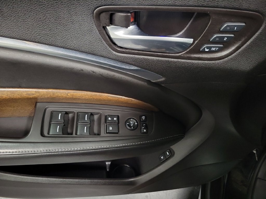 2017 Acura MDX 3.5L SH-AWD w/Advance Package