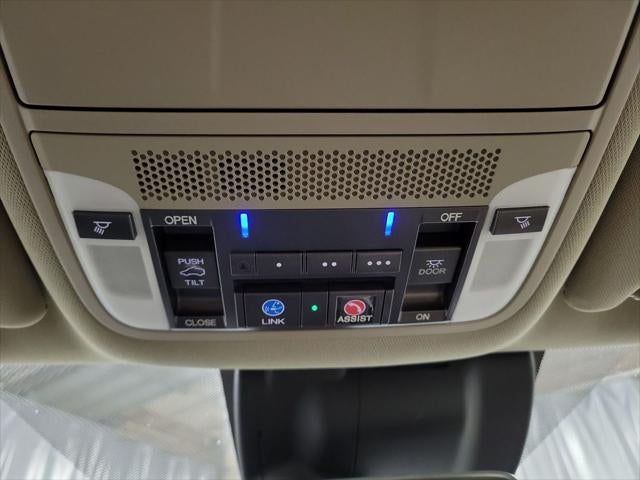 2017 Acura MDX 3.5L SH-AWD w/Advance & Entertainment Pkgs