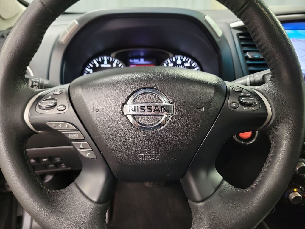 2016 Nissan Pathfinder Platinum
