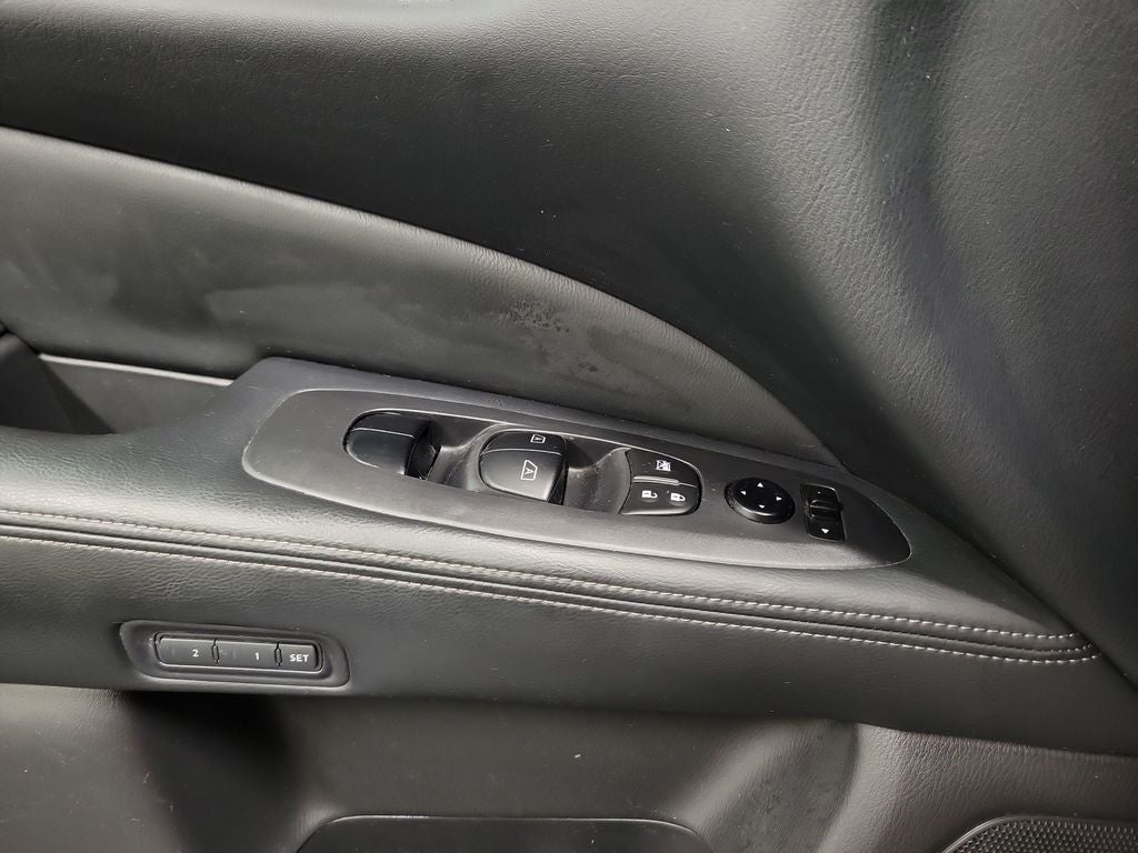 2016 Nissan Pathfinder Platinum