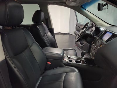 2016 Nissan Pathfinder Platinum
